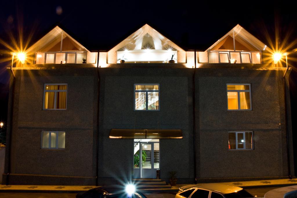 Laguna Hotel Vanadzor Exterior foto