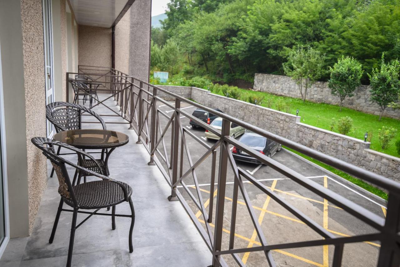 Laguna Hotel Vanadzor Exterior foto